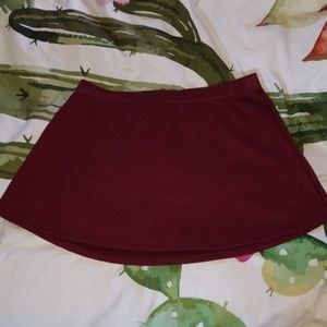 Candie's Burgandy skirt